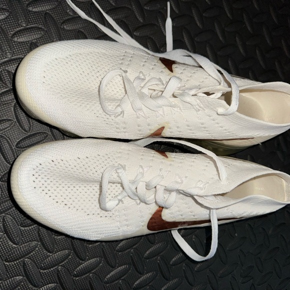 Nike vapormax’s - Picture 2 of 5